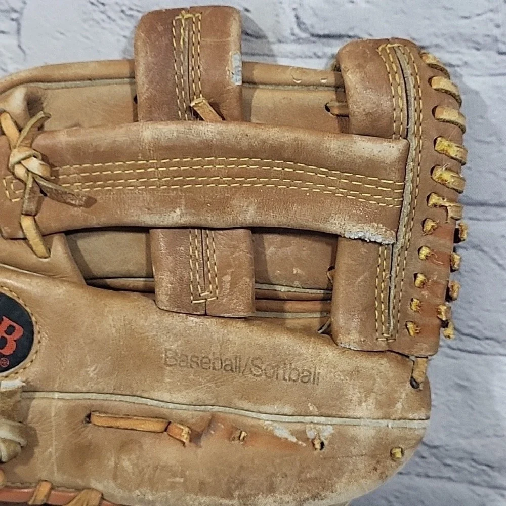 Louisville Slugger Graig Nettles Signature Model Baseball Softball Glove LSG26